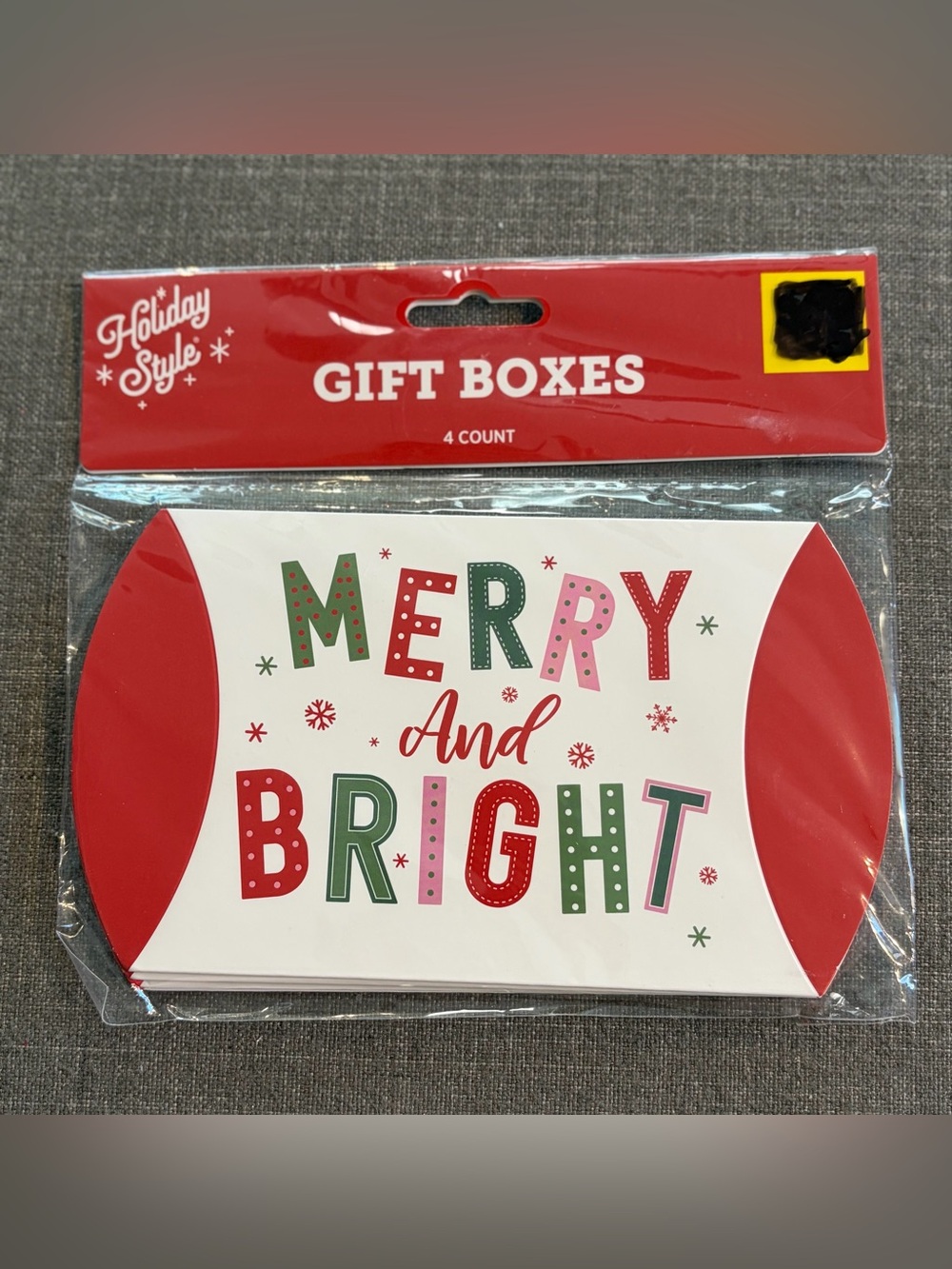 Holiday Style Christmas Pillow Gift Boxes Santa 4 Count New
